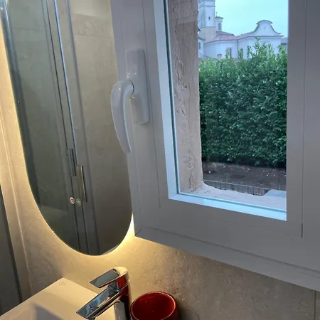 - Broseta 32 Appartement *